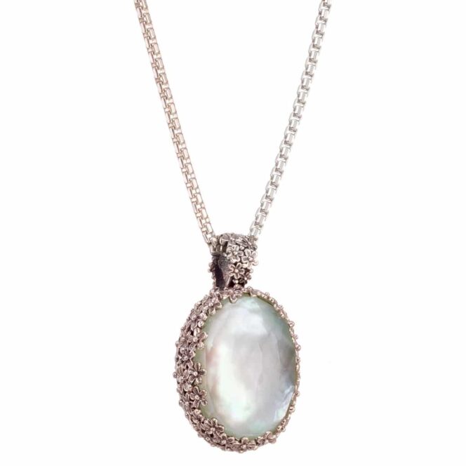 Anthemis pendant in Sterling Silver