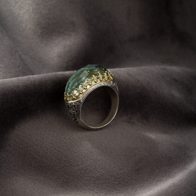 Aegean colors Katheto Ring in 18K Gold and Sterling Silver and green stone - Image 2