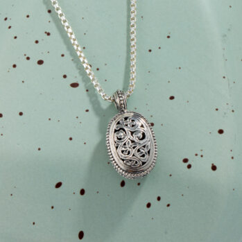 Garden Shadows Medium pendant in Sterling Silver