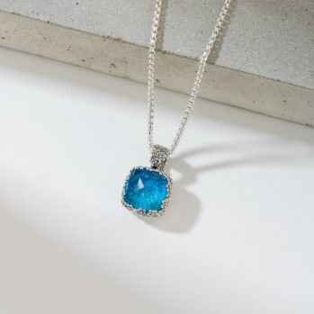 Wild Flower Anthemis square Pendant in Sterling Silver with Doublet Gemstone