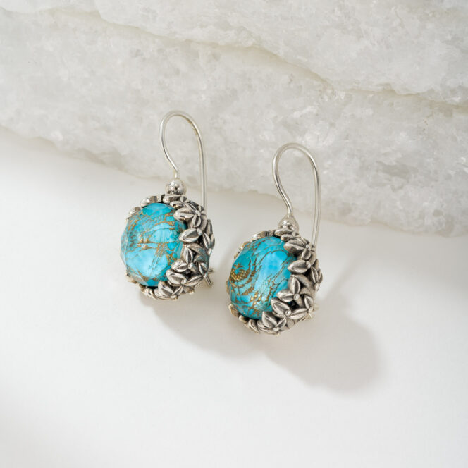 Cyclamin Round Earrings in Sterling silver with Doublet Gemstones - Image 2