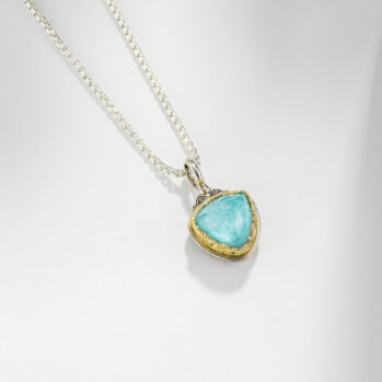 Iris medium Triangle Pendant in Sterling Silver with Gold Plated Parts and Doublet Gemstone