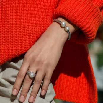 Eva Bracelet in Sterling Silver with Freshwater pearls