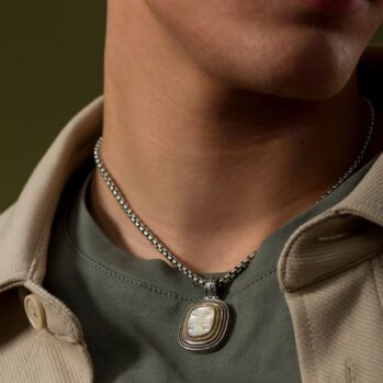 Signet Pendant in 18K Gold and Sterling Silver