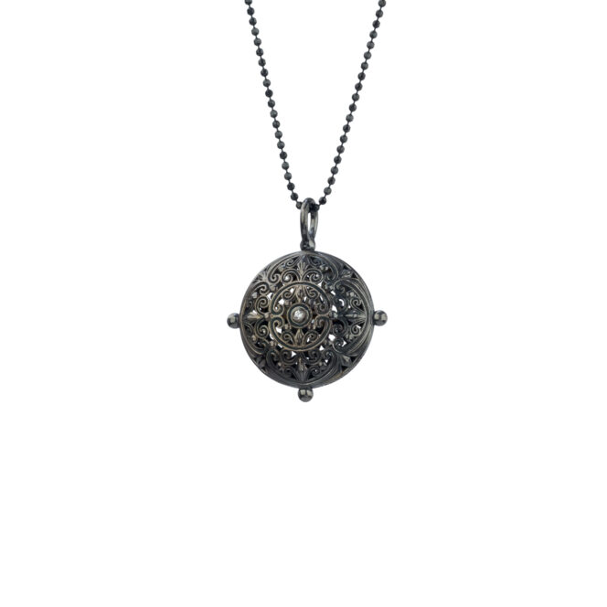 Kallisto round pendant in black plated silver 925