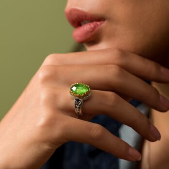 Dione ring in sterling silver with Gold plated parts