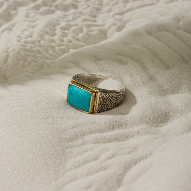 Classic men ring in 18K Gold and Sterling silver with semi precious stone