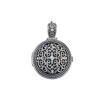 Mediterranean round locket in Sterling silver