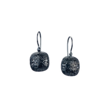 Kallisto cushion earrings in Black plated silver 925