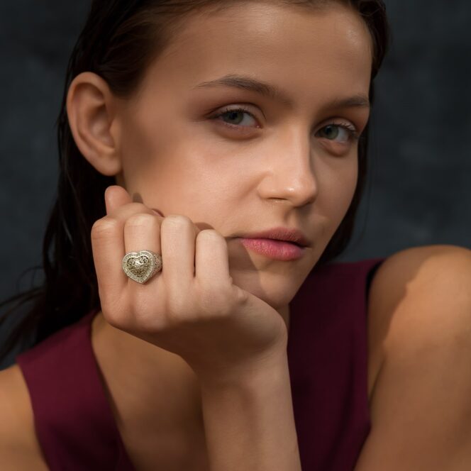 Kosmos Heart Ring in 18K Gold and Sterling Silver with Brown Diamonds - Image 3