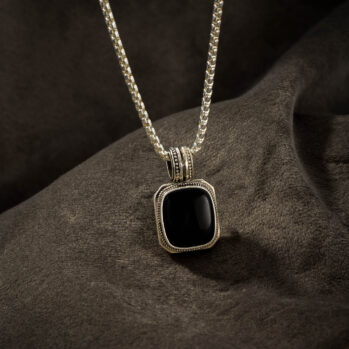 Classic Pendant in Sterling Silver with Semi precious Stone