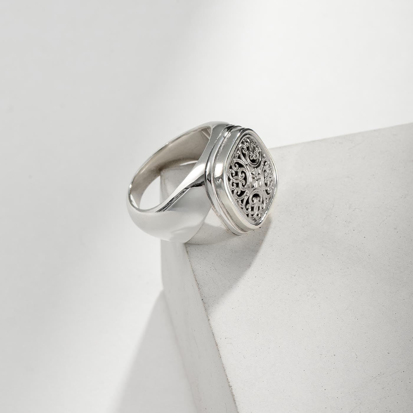 Simplicity square ring 20481-2