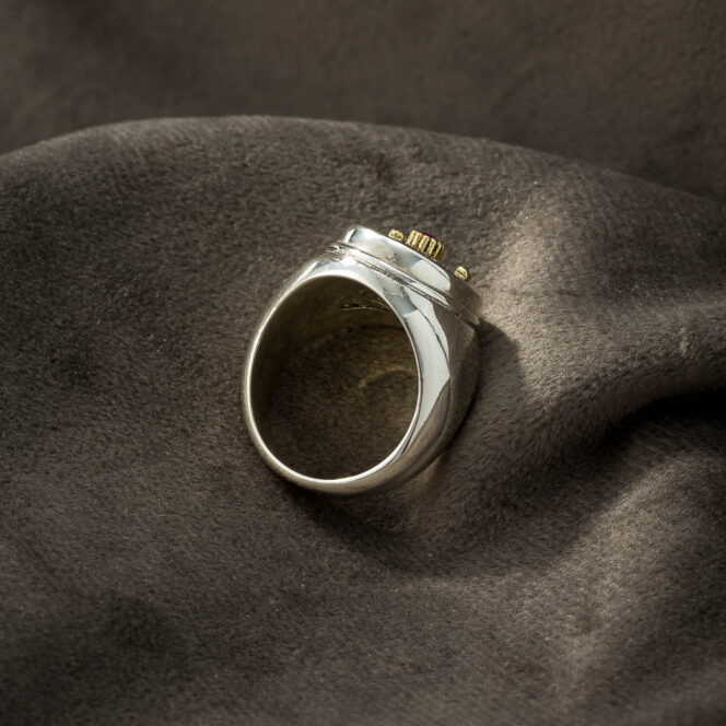 Simplicity Oval Ring in 18K Gold and Sterling Silver with Ruby - Image 4