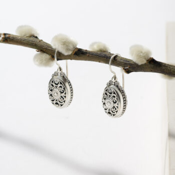 Roxana Oval Earrings in Sterling Silver