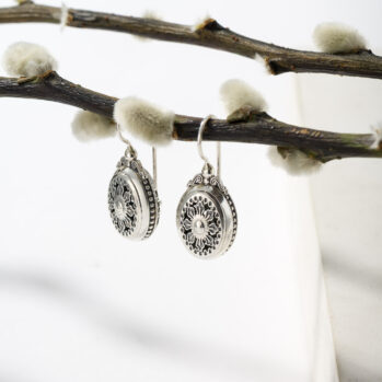 Roxana Oval Earrings in Sterling Silver